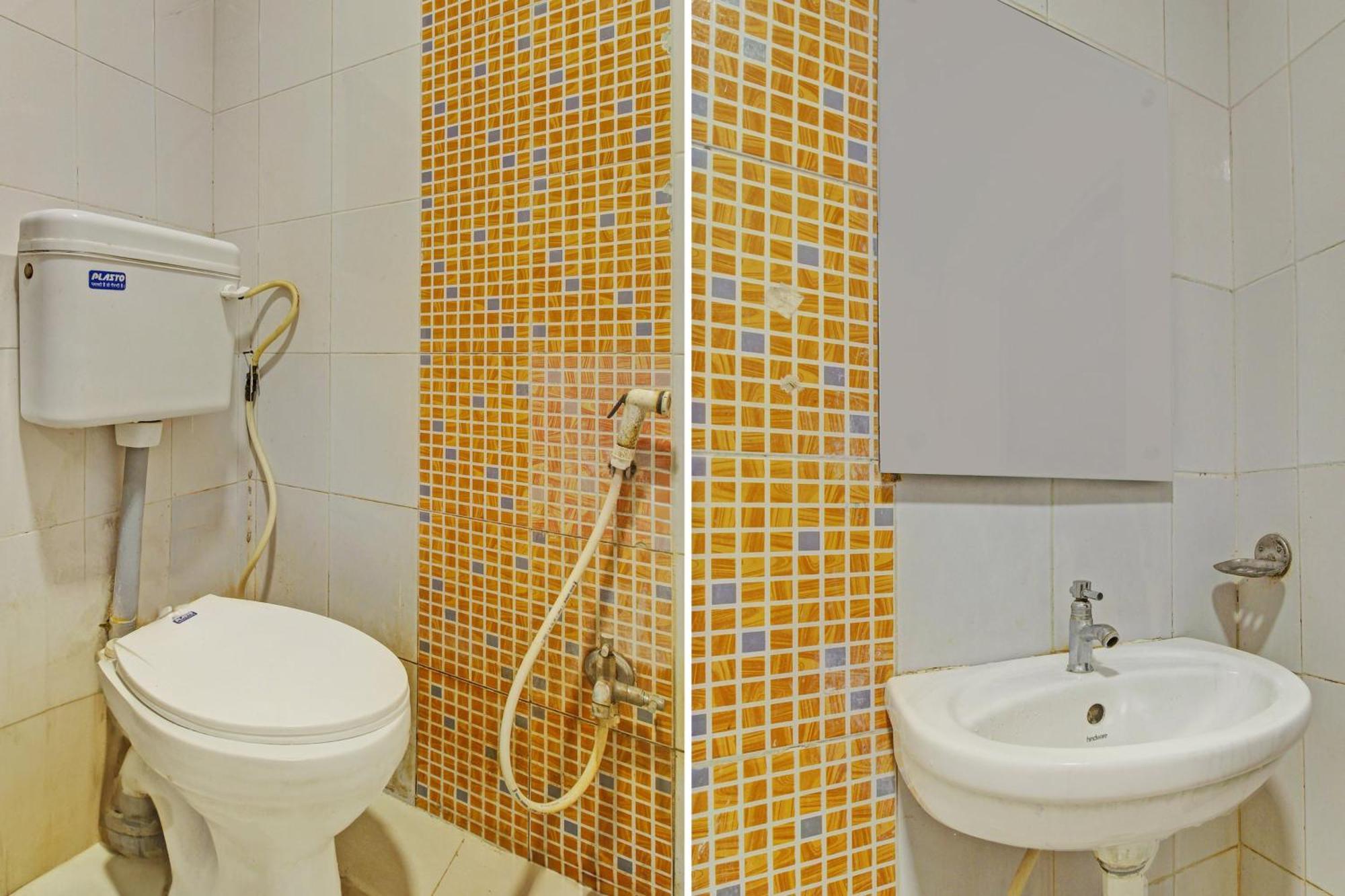 Hotel O Ruma Near Nampally Railway Station Haydarabad Dış mekan fotoğraf